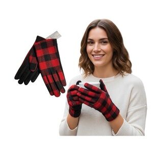 Time And Tru Buffalo Style Plaid Gloves